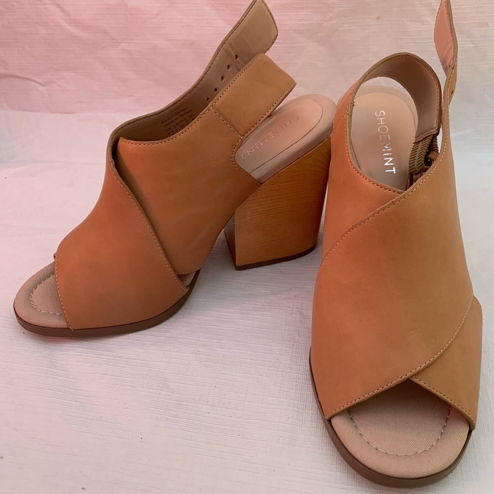 Beige wrapped heel sandals